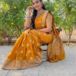 Anshita Akbarsha Instagram - Be positive 🧿🤍 Saree @sarvatva.chennai (very beautiful saree 🤍) Jewellers @new_ideas_fashions #happy #chellamma #vijaytelevision #chellammamalar #treanding #insta #instagood #post #flyhigh #smile #ornaments #sareelove #saree