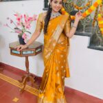 Anshita Akbarsha Instagram - Be positive 🧿🤍 Saree @sarvatva.chennai (very beautiful saree 🤍) Jewellers @new_ideas_fashions #happy #chellamma #vijaytelevision #chellammamalar #treanding #insta #instagood #post #flyhigh #smile #ornaments #sareelove #saree