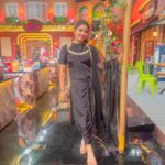 Anshita Akbarsha Instagram – Black love🖤

Costume ❣️ @papilioforyou 
#cwc #blacklove #black #happy #love #smile