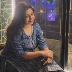 Antara Mitra Instagram – Then there comes a Day post Diwali when the laddoos start showing on your cheeks … still you wanna pose 

Click- meenal