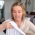 Anthea Turner Instagram - Drying my lashes to help them curl upwards and smoothing down my eyebrows so all the little hairs lay in the right direction I’ve been doing for over 30 years and didn’t think it was weird until a friend screamed “What are you doing?” 🤣🤣 Logical to me !! What beauty tip do you have that’s odd but normal for you? I’d love to hear them 😍