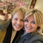 Anthea Turner Instagram - There are friends you don’t see for years then when you do it was like yesterday. Pam and I met at @bbcstoke back in the 80’s when BBC local radio was an integral part of the community together with the local paper, police station, bank, post office the list is sad and endless 😕 We decided to treat ourselves to lunch at @langham_london because the last time we were both, at this now magnificent hotel, it was the BBC canteen !! We talked, talked and talked some more. Love you Pam O’Brian @kramerknows ❤️