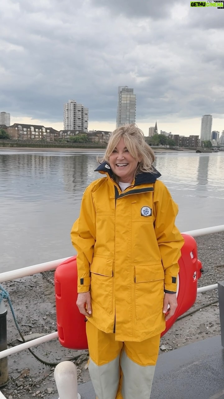 Anthea Turner Instagram - I’m not a hoarder but so glad I held on to this RNLI Jacket I wore when presenting Blue Peter! On Monday at Chelsea Flower Show I’ll be proudly wearing it again when I help Peter Beales Roses launch a brand new rose that will raise, hopefully £40,000 for the RNLI. If you are visiting this week pop over to their stand inside - You can’t miss them they have a life boat on their stand!! I’ve not seen it yet but it will be on sale for you to pre-order for November 24 delivery from their website. The rose is called ‘Courage’ so aptly named for all those who volunteer to save lives at sea. Will post pictures when I’m there. @peterbealesroses @the_RHS #rhschelseaflowershow24 @rnli