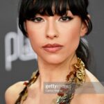 Antonia Giesen Instagram - Gracias a todo el equipo que me acompañó en los premios Platino @premios_platino Diseño @leshommesofficial Estilismo @josejuan35 Pelo y maquillaje @consueortizmakeup Asistente @juliavroman Agencia @one__offartists @constanzaportigliati @imc_management ❣️