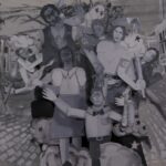 Antonia Giesen Instagram - Nos vamos a Cannes con esta obra realizada por un talentosísimo equipo de personas adorables, brillantes y entretenid@s. Gracias a todo el equipo de “Los Hiperbóreos”, pero realmente a tod@s, por su humanidad, por poner sus manos, cuerpo y creatividad. Todavía se puede crear bajo otras premisas!, me alegra que estar cerca de ustedes implique la posibilidad de resguardar el arte y sus formas de hacer. @quinzaine_des_cineastes Admiración por ustedes @cristobal_leon_ @joaquincocina @moffatvaras @nat_geisse @catavergara_a @franciscovisceral @nat.medinaleiva @ninitasalvador @victoriagiesen @clavecerebro Insisto! admiración por el trabajo de cada una de las personas que participó.