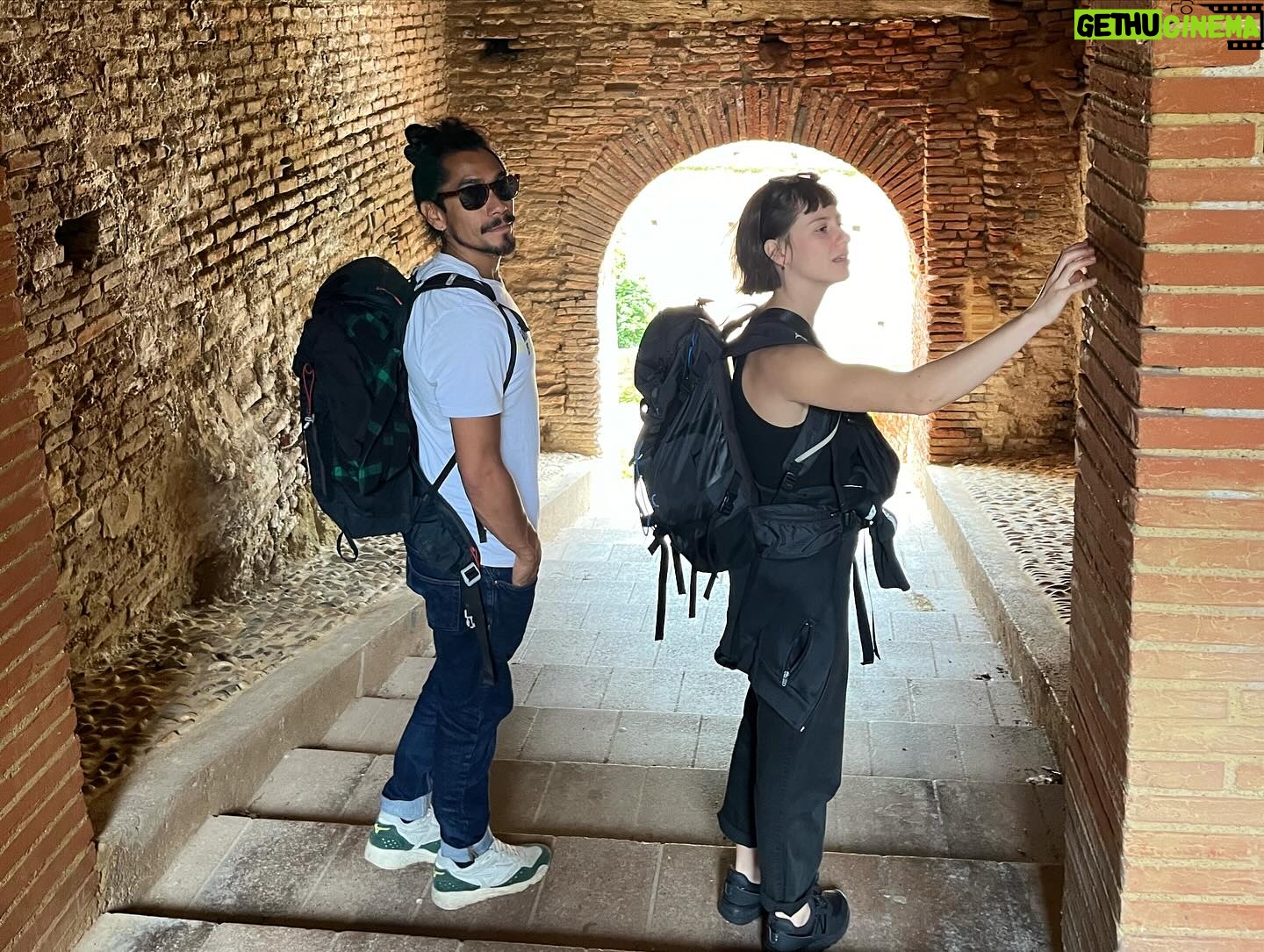 Antonia Giesen Instagram - Toulouse con el team más lindo de Francia @alvaro_olmos_garcia @arbe.arp