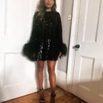 Antonia Thomas Instagram - Thursday night. Out out. 🖤🖤🖤🖤🖤 @britishvogue x @netflixuk @bafta TV Wearing @rachelgilbertau @rupertsanderson @mariablackjewellery @giarite Styling: @hollyevawhite Make up: @valeriaferreiramakeup 🖤🖤🖤🖤🖤
