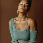 Antonia Thomas Instagram - "My plan is to have a production company, and to have things on the slate and people that I want to work with - and create. That’s what I want to be doing." – @althomas1 x @squaremile – read the full interview on Square Mile's website now. . Photography: @brit_gill Styling: @michelleaddisonstyle Make up: @nadiahoecklin Hair: @taniabecker
