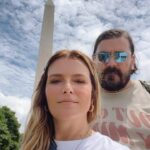 Antonija Blaće Instagram - Ovo NIJE reklama za putno osiguranje, ali, tako mi svega TREBALA BI BIT 😂 #travelblogger @hrvojebrlecic #BOCNIDASIBIO #bocnidasibio #DC #washington #travelreels #travelcouple