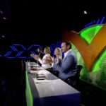 Antonija Blaće Instagram – Danas je DAN TELEVIZIJE 😍 jedva sam probrala slike, ne da instagram vise od 10, a ni 110, ma ni 1110 mi ne bi bilo dovoljno sto smo sve odradili 🙌🏼
Od divnih suvoditelja, prijatelja, suradnika, urednika, kolega, regionalnih projekata, Jamesa Arthura u finalu, letova na Tajland, postavljanja prvih sezona nikad vidjenih emisija… dva puta prva žena na svijetu u nekom formatu ( to sam ekstra ponosna)… bilo je tu dosta prvih koraka… bilo je i smijeha i suza, ali sve je to televizija 😍
Ipak, sve je pocelo s ovom prvom slikom, pitam se sjeća li se netko kako se zvao ovaj moj alter ego 😍
Televizijo, sretan ti tvoj dan. I dragi kolege, hvala vam za sve naše tv trenutke, znate točno koji ste 😍#television #show #tvshow #photodump #tvday #shooting