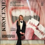 Antonija Blaće Instagram – Sinoć na premijeri u kazalištu @kerempuhzagreb 😍
Kako ste vi proveli nedjelju, sve mi pričajte.
Evo, meni je bilo odlično na predstavi. Obavezno pogledajte “Kroćenje goropadnice”
Dajte i vi prijedloge, sto pogledati, sto obići.
#theatre #premiere #redcarpet #antonijablace #styling
