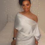 Antonique Smith Instagram – Happy #InternationalWomensDay π₯° This photo is from Thursday when I had the honor of singing the black national anthem before our awesome mayor Ted Green spoke at the State Of The City Address in my hometown of East Orange, NJ!! βπΎ
π @engiestyle killed it as per usual with this beautiful dress!!! ππΎβ€οΈππΎ #blackwoman #strongwoman #younggiftedandblack