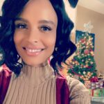 Antonique Smith Instagram – It’s always fun making movies with your friends. 😊 I had a lot of fun making a sweet little Christmas movie with mine: @swirlfilmsig @mark_harris_1555filmworks with my amazing costars @timonkdurrett, @thecarlpayne & @karonjosephriley and dir @lisafrance2067! It airs tonight on @bouncetv! 🎄”Everyday But Christmas”