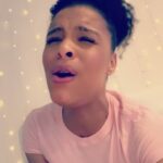 Antonique Smith Instagram – ❤️🙏🏾😊
#hesgotthewholeworldchallenge #wholeworldinhishandschallenge #quarentinetunes #hesgotthewholeworldinhishands