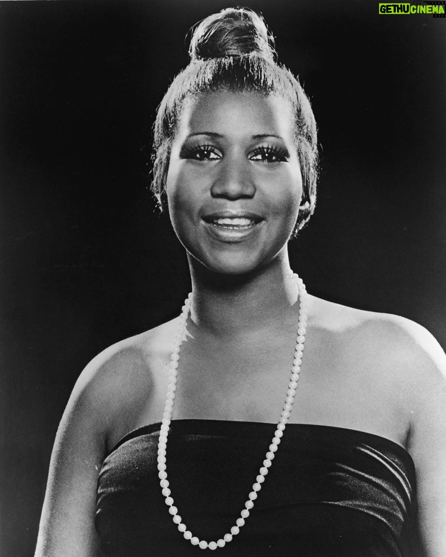 Antonique Smith - 3K Likes - Happy birthday Aretha! š„° SO HONORED to be a part of your legacy!!! Your voice, your music and your creativity had a major impact on my life!!! I never imagined I would play a part in telling your amazing story!! Playing your mother is one of the highlights of my life. I love you!!! ā¤ļøā¤ļøā¤ļøā¤ļøā¤ļøā¤ļøā¤ļøā¤ļø
#arethafranklin #GeniusAretha #happybirthday #thankyou #grateful