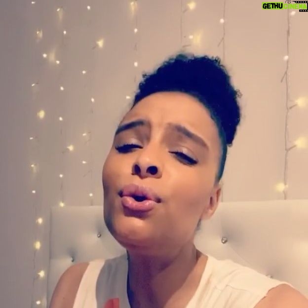 Antonique Smith - 3.6K Likes - Happy MLK Day! So much craziness going on!! š We need healing in more ways than one. šš¾ So many people I know are losing loved ones to covid while these terrorists are trying to take us back to Jim Crow era. How do we heal and spread love when there's so much hate in folks hearts? I don't know but Martin had a dream. šš¾ā¤ļøāš¾ We gotta keep believing. Shout out to @trueexclusives for asking me to make this video. #HealTheWorld #mlk #mlkday