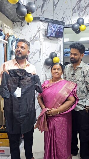 Anu Prabhakar Instagram - Heartly Thank You So Much for Everyone Who Support Me Without any Expectation 🙏 Love you all 🫰🤩🥰
Fantasy Zone 
176, 8th Main Rd, near Adishwar Mart, Vrushabhavathi Nagar, BEML Layout, Basaveshwar Nagar, Bengaluru, Karnataka 560079