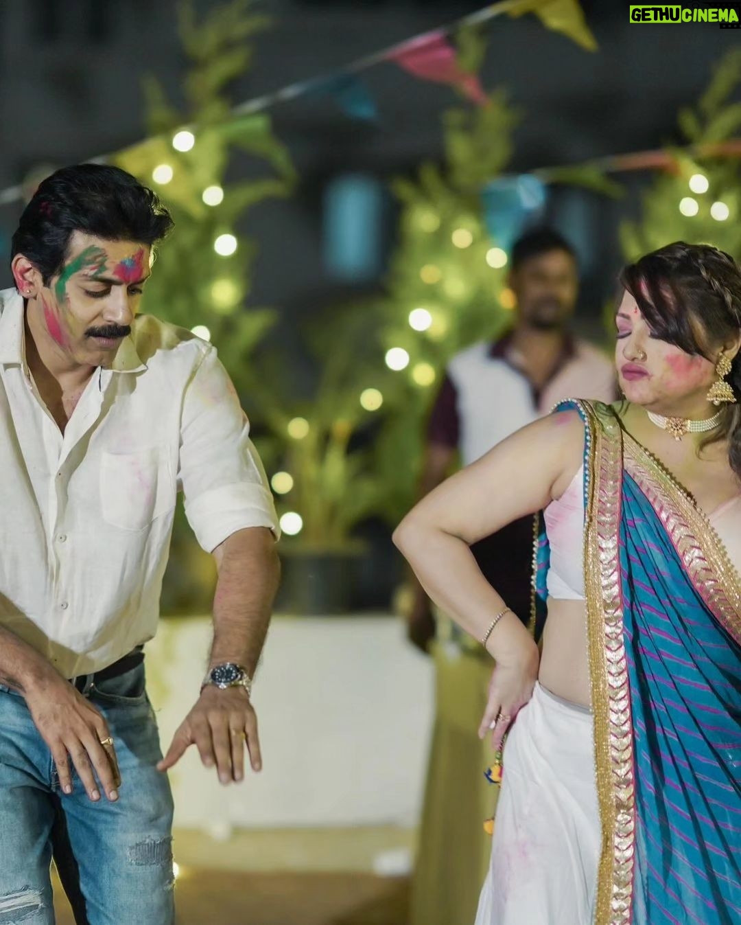 Anu Prabhakar - 3.8K Likes - #latepost #holi #festival
#raghumukherjee #priyankaupendra #AnuPrabhakarMukherjee❤️
Follow 👉 @raghuanufansofficial
@raghumukherjee @priyanka_upendra @anu.p.mukherjee
#raghuanufansofficial #raghuanuprabhakarmukherjeefans #raghumukherjeefans #anuprabhakar #anuprabhakarmukherjeefans #fans #instagram #sandalwood #kfi #actor #actors #kannada