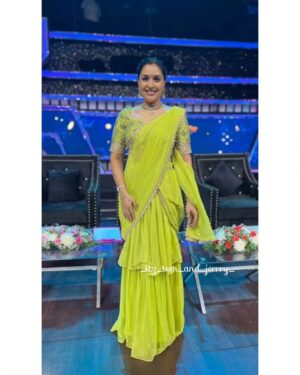 Anu Prabhakar Instagram - Anu akka🌎❤

. 

. 

#anuprabhakar #anuprabhakarmukherjee #karnataka #kannadiga #kannadamusically #kannadigaru #kannadigas #kannadig #kannadiga #kannadigaru #naanukannadiga #nammakarnatakamemes #actor #karnatakatourism #sandalwood #kannadacinema #viral #kannadasong #kannadamusic #kannadavideos # kannadastatus #kannadatalents #kannadahitsongs #kannadadubs #kannadabgm #kannadamemes #kannadathi