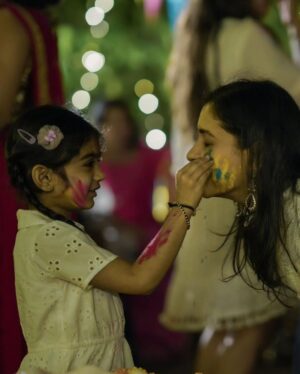 Anu Prabhakar Instagram - #latepost #holi #festival

#raghumukherjee #priyankaupendra #AnuPrabhakarMukherjee❤️ 

Follow 👉 @raghuanufansofficial

@raghumukherjee @priyanka_upendra @anu.p.mukherjee

#raghuanufansofficial #raghuanuprabhakarmukherjeefans  #raghumukherjeefans #anuprabhakar #anuprabhakarmukherjeefans #fans #instagram #sandalwood #kfi #actor #actors #kannada