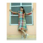 Anubha Sourya Sarangi Instagram - Major #throwback to the fun photoshoot and episode shoot for A day with a Star for @tarangmusicodisha with dear @anubhasourrya where she experimented with casual wear from The Ikat Collection and Rustic Hue Jugaad. 📸 @durgamadhab #sambalpuriikat #jugaad #jugaadcollection #odishaweaves #handloomcotton #handloomlove #authentic #cotton100percent #wastemanegement #originaldesign #rustichue