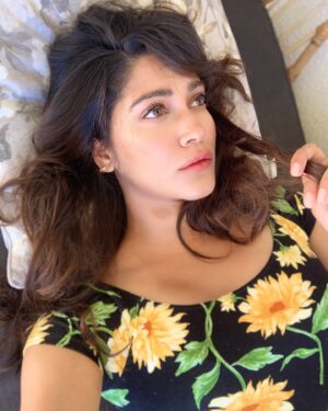 Anuja Joshi Instagram - 🌞🌸