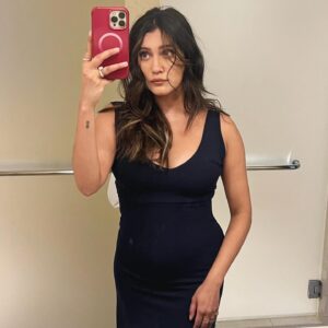 Anuja Joshi Instagram - It’s giving