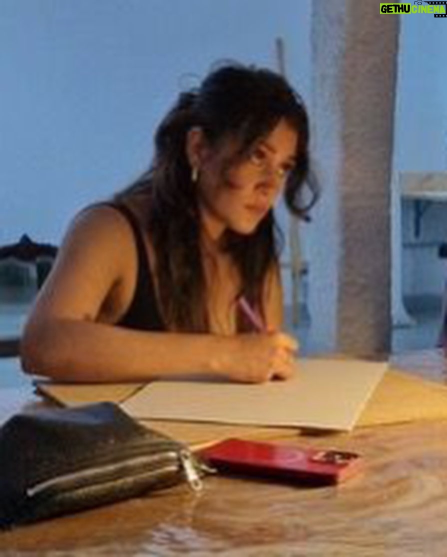 Anuja Joshi Instagram - Art classes, olives, Albariño, tuna sandwiches, and love. ♾️