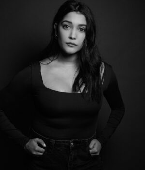Anuja Joshi Instagram - creativity takes courage 

📸 @kevin_hatt 
💄 @sandrinevanslee