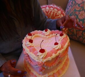 Anuja Joshi Instagram - Same time next year? 🎈 🎂