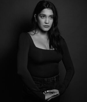 Anuja Joshi Instagram - creativity takes courage 

📸 @kevin_hatt 
💄 @sandrinevanslee