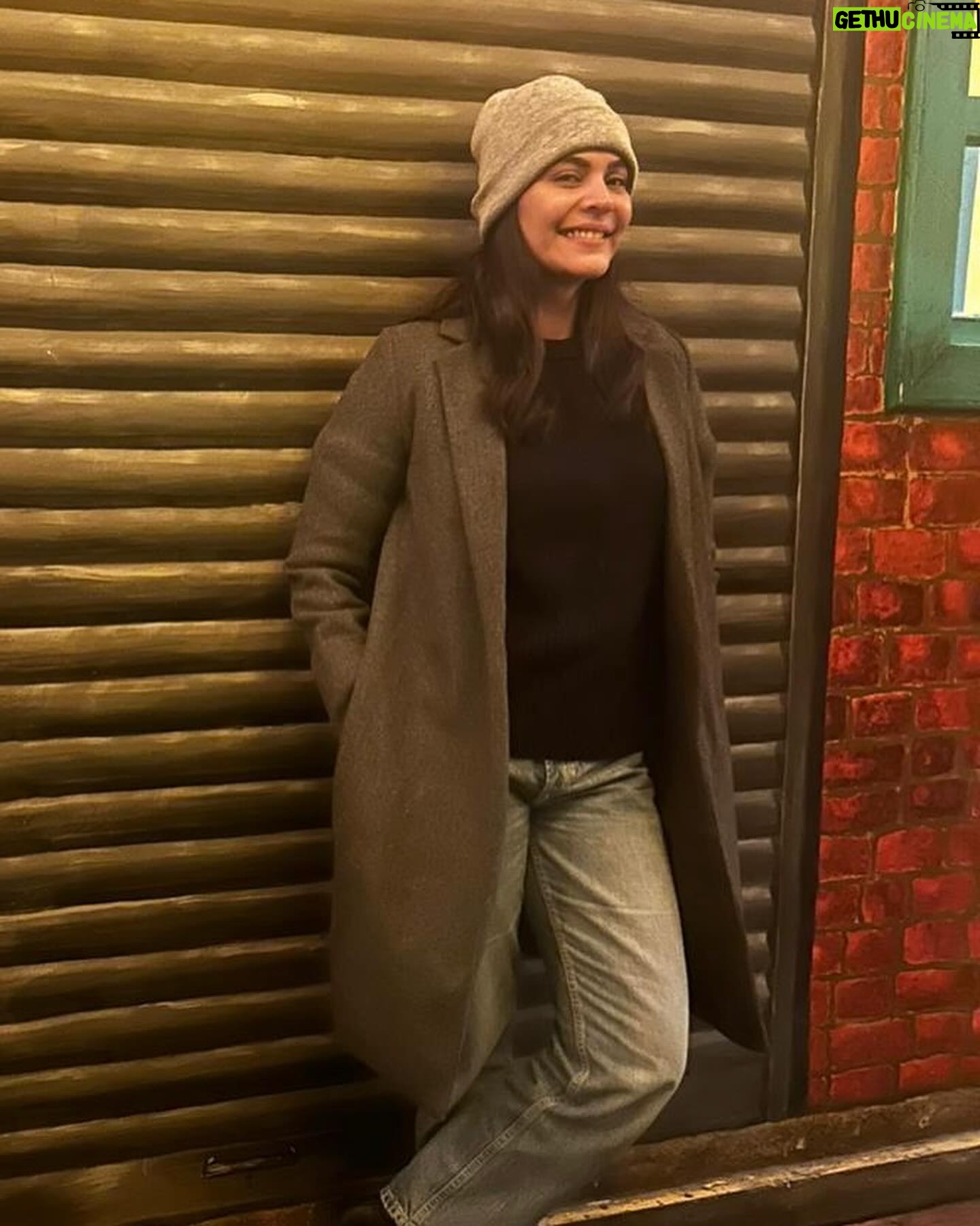 Anuja Sathe Instagram - Mentally, Still in Srinagar ❤️ #takemeback #srinagar #shootdiaries #heavenonearth 📸PC : @farhastylist