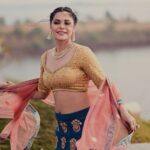 Anuja Sathe Instagram - ❤️💛❤️🧡