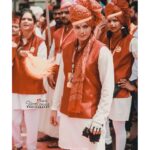 Anuja Sathe Instagram - Stories amol ingale photography गणेश विसर्जन मिरवणूक २०२३ Actres - अनुजा साठे फोटोग्राफी - Stories amol ingale पथक - कलावंत पथक #experssion #candid #candidphotography #starvadak #kalavanthpathak #smile #dholtasha #puneclickarts #maharashtra #canonphotography #canon #canonindiaofficial #streetofmaharashtra #instamarathilover #insta_maharashtraclickers #dhol_tasha_lover_ #instamaharashtra #dwajdhari #maharashtra_status_ #we_maharashtrian #_indiasb #india_clicks #punephotographylovers #pune #storiesamolingalephotography