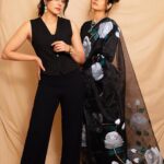 Anuja Sathe Instagram - What is masculine and what is feminine , anyway???? ☯️☯️☯️ #yinandyang 📸 : - @portraitdeewana