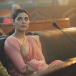 Anuja Sathe Instagram - You think you know her ,and then, she surprises you !! #kirtisingh #maharani3 #workingstills
