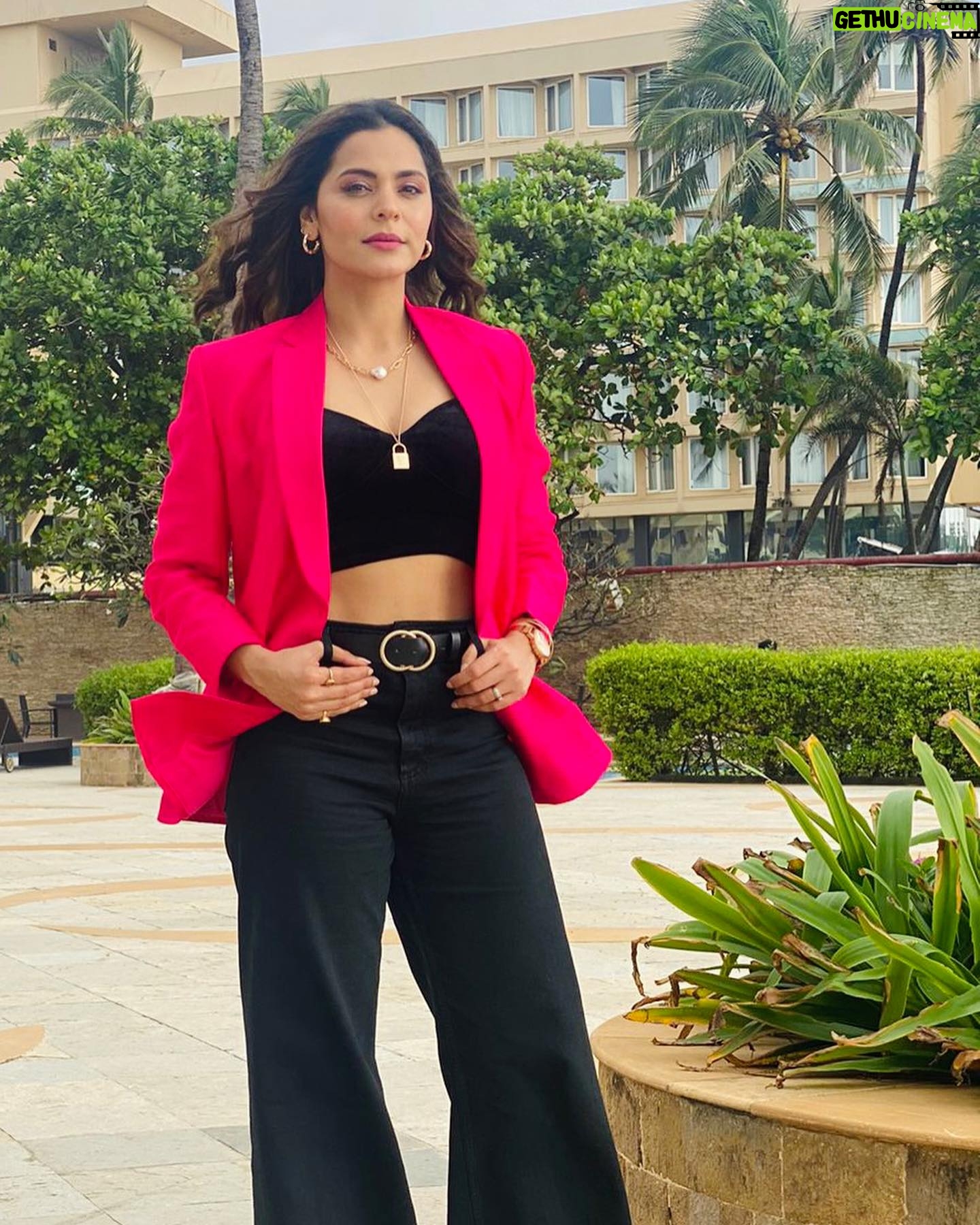 Anuja Sathe Instagram - Because Sometimes some pictures are just my favourites ❤️ MUA : @sanahkewal Hair : @farhastylist