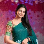 Anusha Hegde Instagram – Happy Dussehra ⭐️⭐️⭐️⭐️⭐️⭐️
Pc: @midtone_pixels_studio 
Designed by: @oshinanil