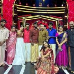 Anusha Hegde Instagram - #AlaparaKelappurom with Anandha Raagam family 🤍 “Vinayagar Chathurthi” Special Show Tomo at 8am only on @suntv 💯💥 Don’t miss it ! Styling : @oshinanil @varshonit 💯 #happyganeshchaturthi #happyvinayagarchathurthi #vinayagarchathurthi #anandharaagam #aswathchandrasekar #vjaswath #anusha #anushaprathap #suntv #specialshow