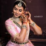Anusha Hegde Instagram - ⭐️⭐️⭐️⭐️⭐️⭐️ @profile_makeover @momentzstudio @blossom_bridal_flowers @mani_stylist_ @style_with_anbu @sreekamakshisilk @vika.label @new_ideas_fashions
