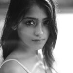 Anusha Viswanathan Instagram - Don’t get too close It’s dark inside . . . 📸: @frames_unfiltered . . . #blackandwhite #moods #fujifilm #monochrome #demons #restlesssoul #throwback #vintage #nofilter #aesthetic #unedited #raw #hope #fear #love #faded #fashion #travel #portraits #wanderlust #travelblogger #instablogger