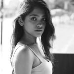 Anusha Viswanathan Instagram - Don’t get too close It’s dark inside . . . 📸: @frames_unfiltered . . . #blackandwhite #moods #fujifilm #monochrome #demons #restlesssoul #throwback #vintage #nofilter #aesthetic #unedited #raw #hope #fear #love #faded #fashion #travel #portraits #wanderlust #travelblogger #instablogger