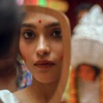 Anusha Viswanathan Instagram - শুভ বিজয়া। 💔 ❤️‍🩹 . . . #doshomi #love #hope #heartbreak #sareelove #bengali #durgapujo #pujoblues #memories #wholesome #fashion #aesthetic #festive #kolkata #mirror #shindurkhela #mood