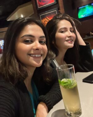 Anushka Goswami Instagram - শুভ জন্মদিন দি❤️

মিস করি রোজ🥺

রোজ গিয়েই জড়িয়ে ধরা থেকে শুরু করে নিজেদের অজান্তেই এক কথা ভাবা বা বলা,মুশকিল আসান হতে তোকে আর বোনকে সারা জীবন পাশে চাই!!!!

ভালোবাসি অনেকটা ❤️❤️❤️
ভালোথাক আর এই ভাবেই সবাইকে ভালোরাখ।