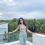 Anvesha Vij Instagram – nothing but blue skies