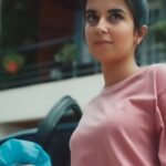 Anvesha Vij Instagram – To not making a fool out of myself this holi🥂🔫
Posted @withregram • @parachute_advansed
Play carefree kyunki hoga #NoBaalBaanka!
#ParachuteAdvansedGold #HairOil #ParachuteAdvansedHairOil #HairCare #CoconutOil #Nourishment #Holi