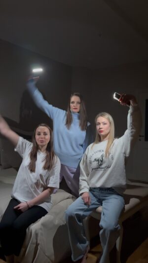 Anzhelika Kashirina Instagram - Зажигаем огни в любом городе 💡