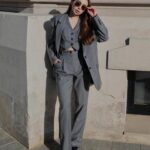 Anzhelika Kashirina Instagram - Что- то на деловом и стильном..😎 In love with my suit @sobright_dress 🖤