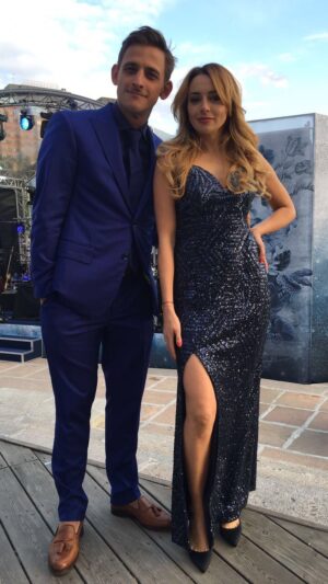 Anzhelika Kashirina Instagram - Зашла в инсту и увидела, что сегодня день российского кино🎬
Чего только не сделаешь ради него:)
Как сейчас помню, сентябрь, холод, а ты плещешься в москва- реке и изображаешь лето😂