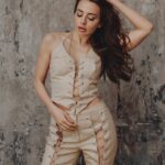 Anzhelika Kashirina Instagram – Делай, что можешь. С тем, что имеешь. Там, где ты есть.
⠀
#suit @monreve.online
📸 @vi.lebedeva.ph
#muah @oksaniko